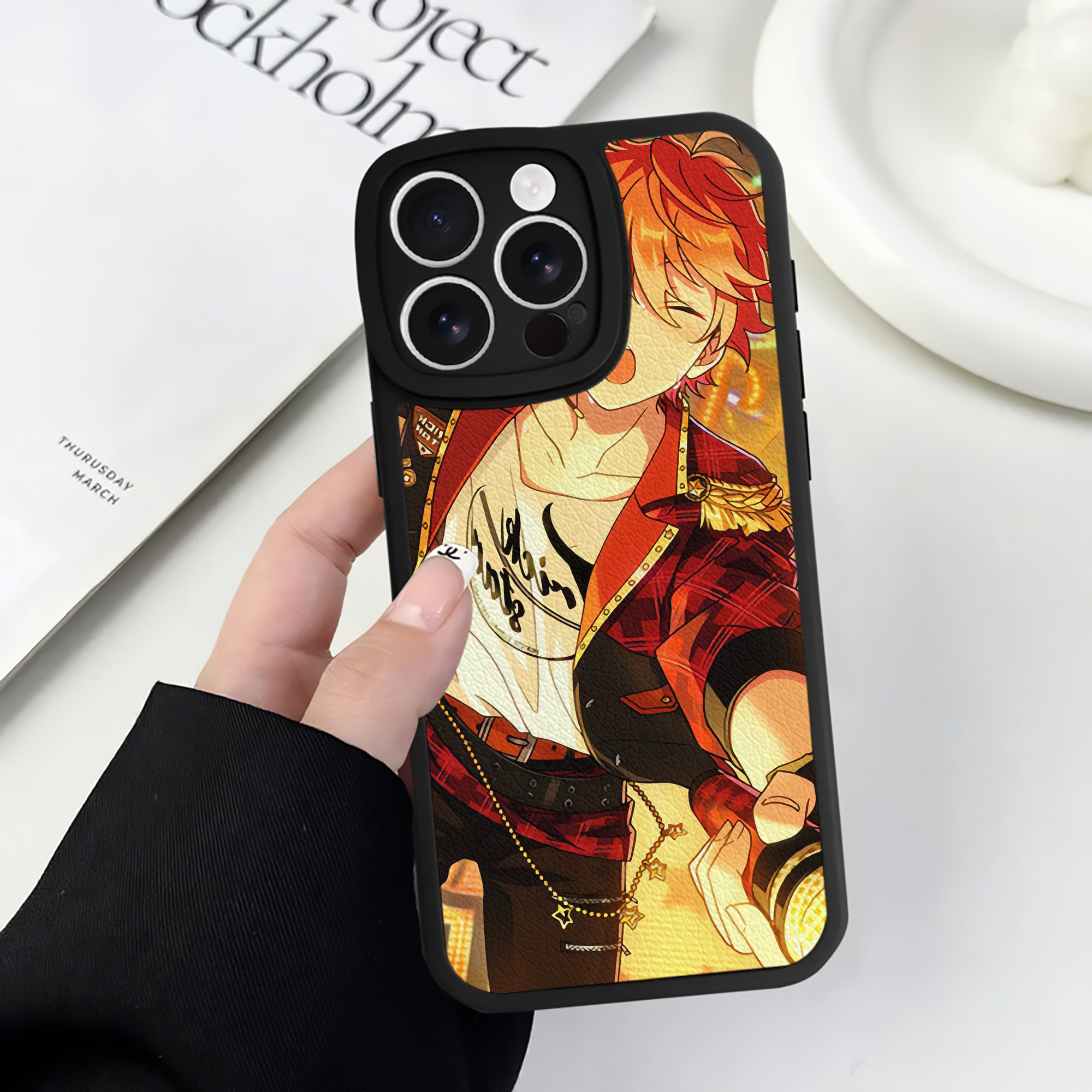 （画像用） あんさんぶるスターズ! Ensemble Stars 【iPhone 16シリーズ対応】シリコンスマホケース（レザー調） 材質：シリコン